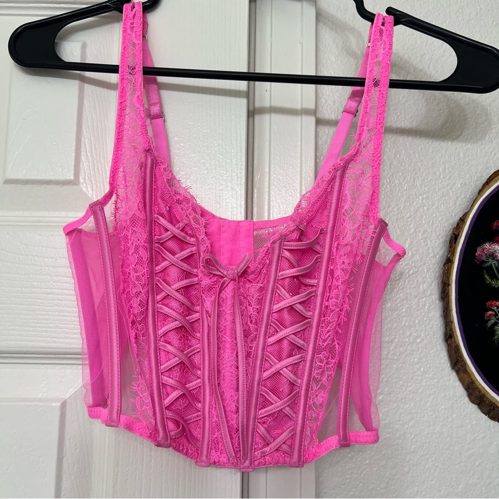 Victoria’s Secret dream angels baby pink corset lace tank crop top lingerie